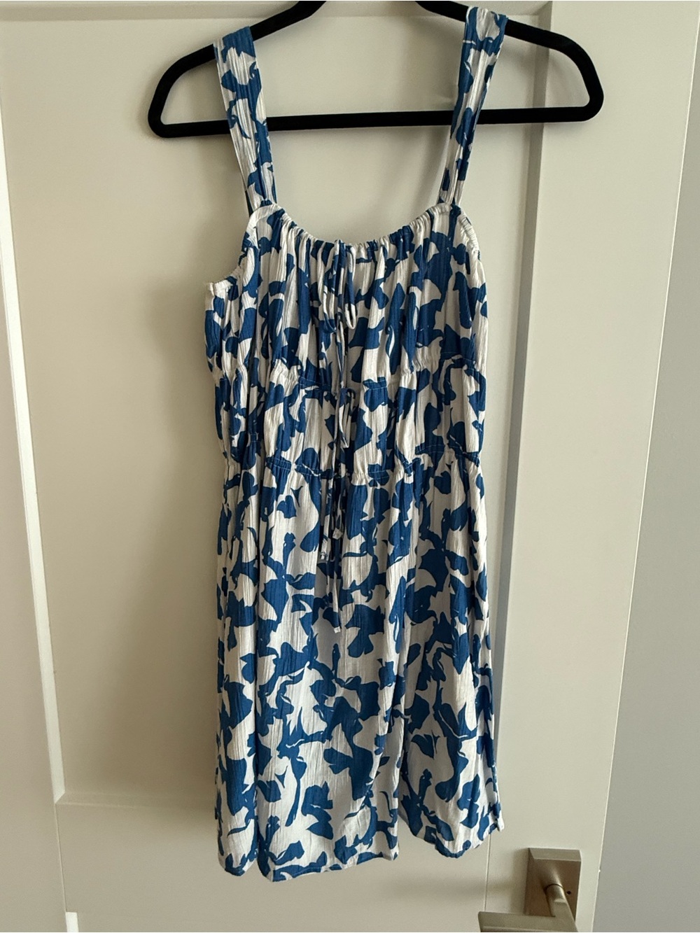 Abercrombie & Fitch Blue and White Floral Dress